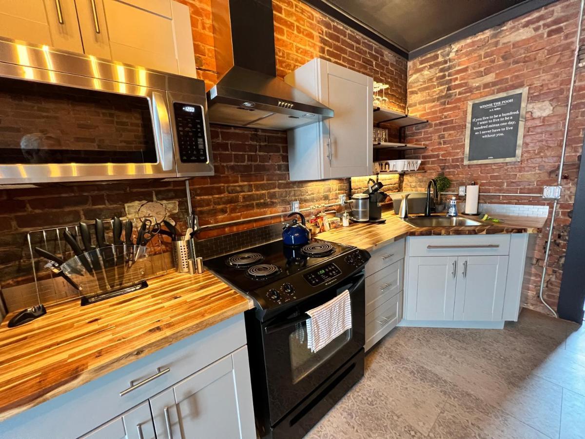 Historic, Stylish Getaway 2 Blocks From Waterfront * Bellefonte